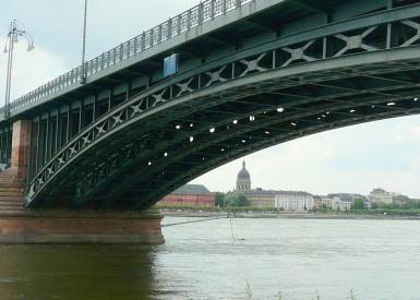 Brücke in Mainz