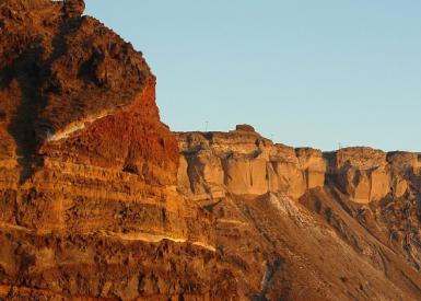 Steilwand Vulkaninsel Santorini