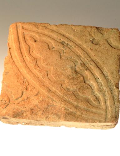 Bodenfliese mit Ornament