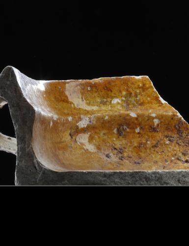 Bruchstück mit Henkel