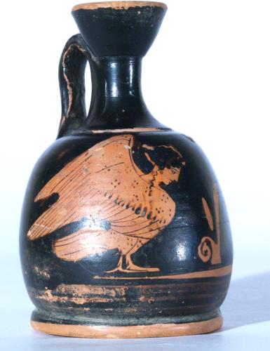 Tonkanne mit Sphinydarstellung