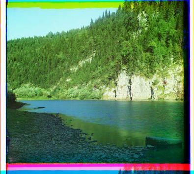 Fluss Sim am westlichen Rand des Uralgebirges