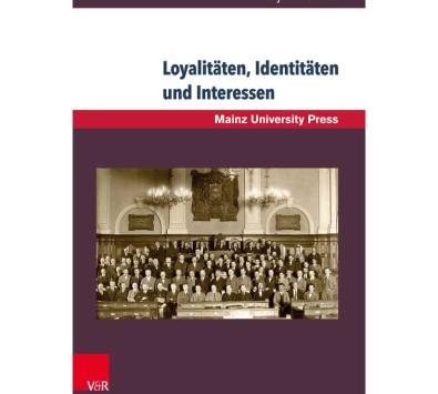 Buchcover Loyalitäten, Identitäten und Interessen