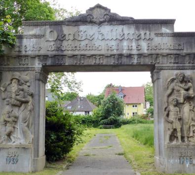 Denkmal frontal