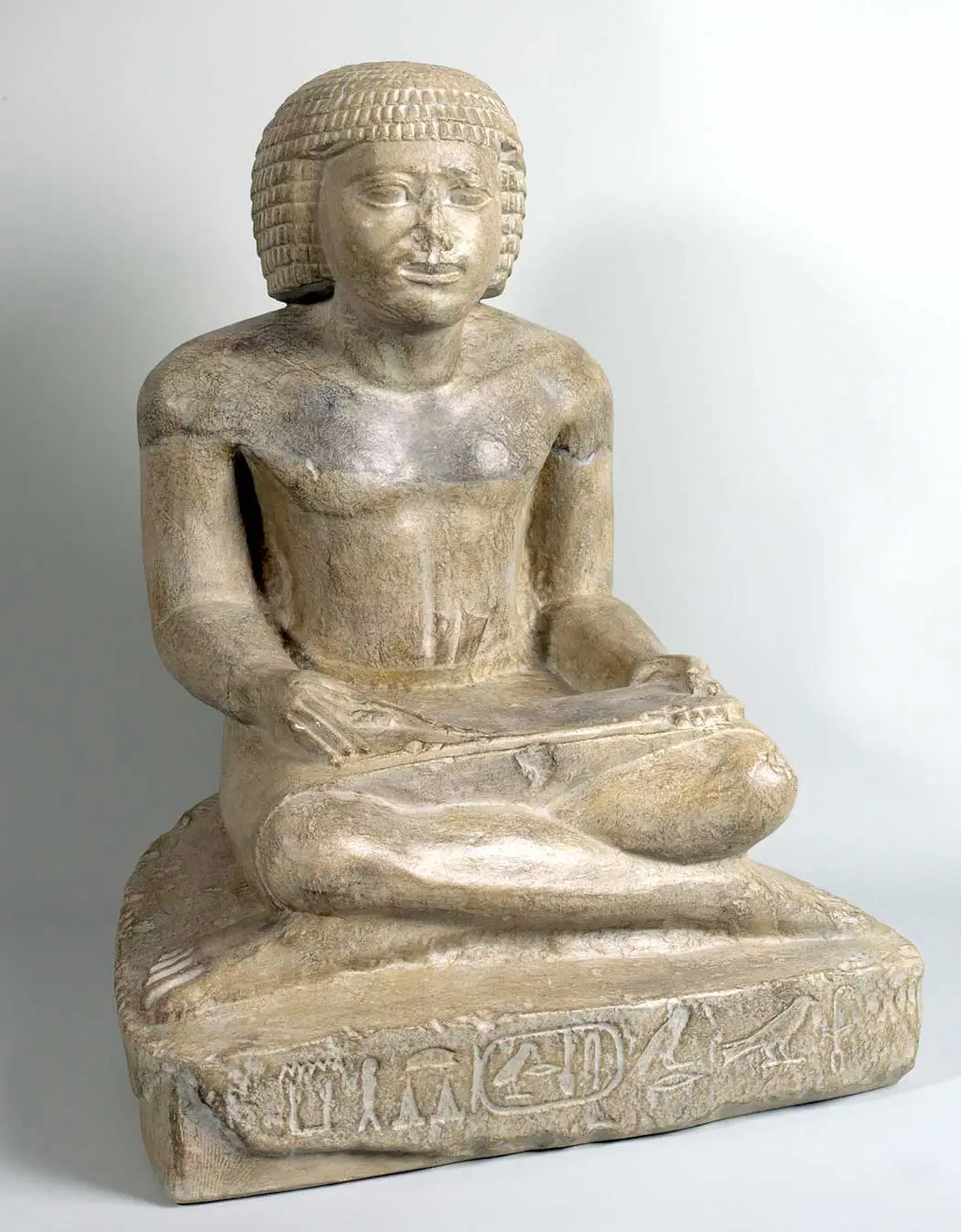Abgussstatue eines Schreibers des Henka