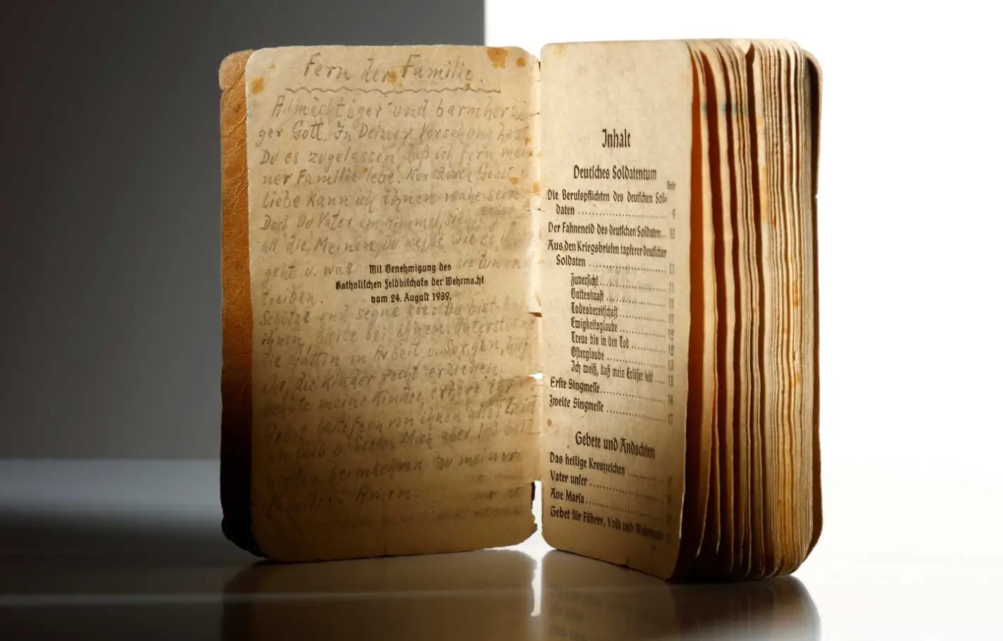Feldgesangbuch mit Bleistiftnotiz
