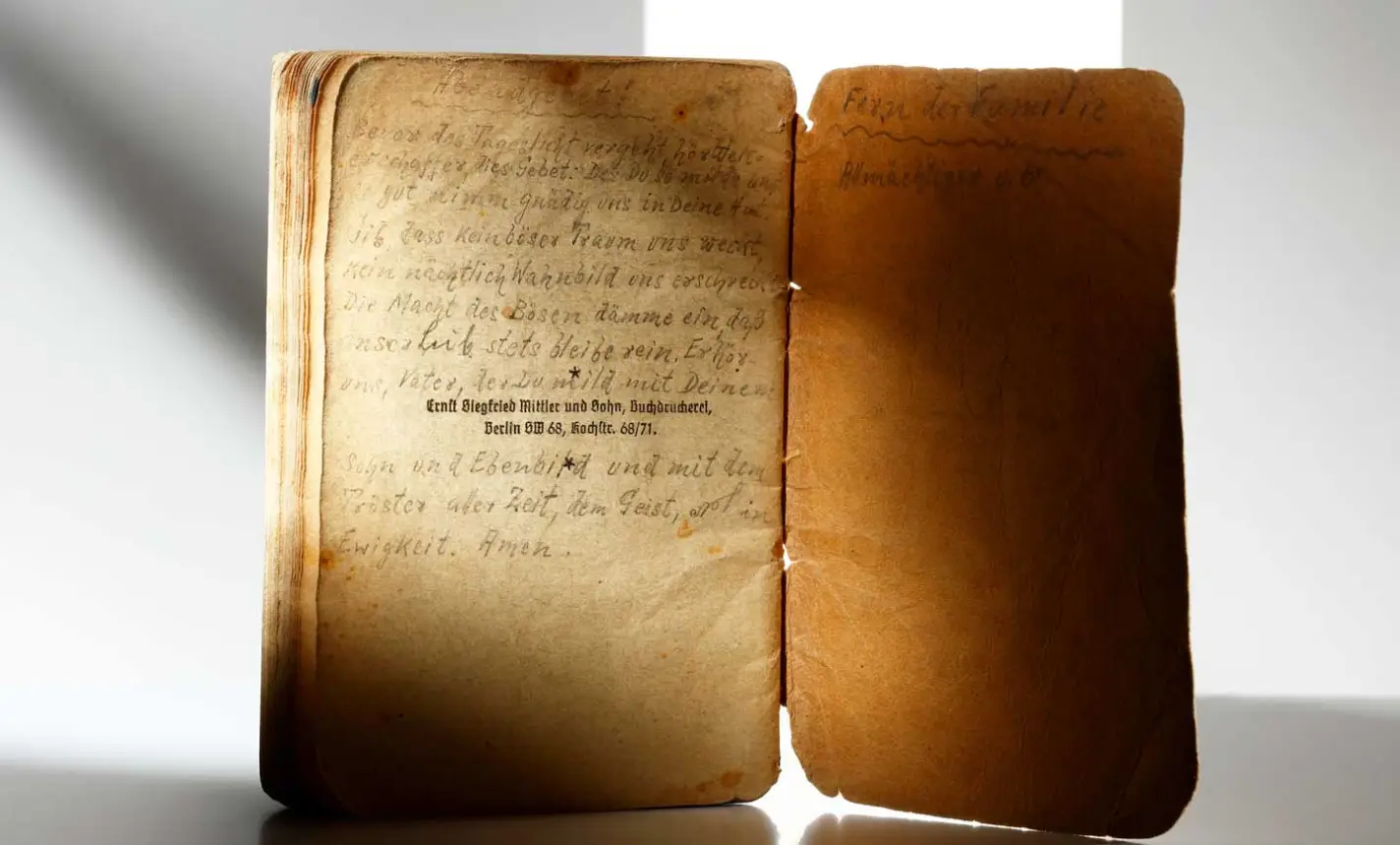 Feldgesangbuch mit Bleistiftnotiz