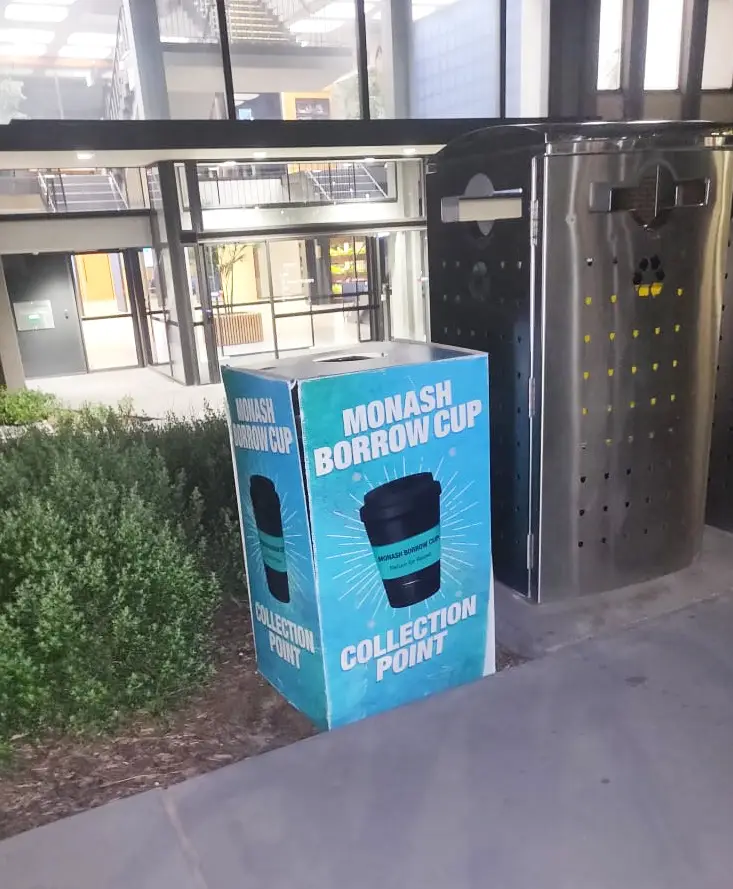 Rückgabetonne für Leih-Kaffeebecher