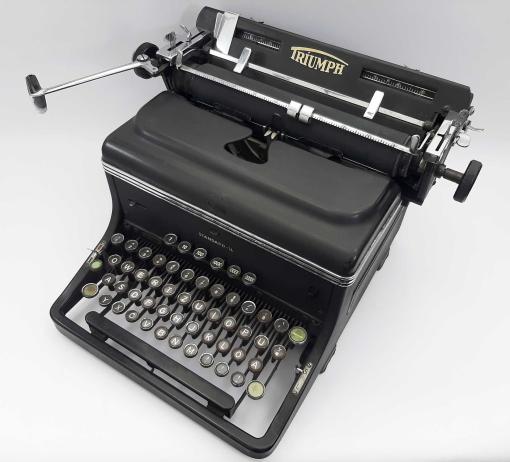 Triumph Schreibmaschine