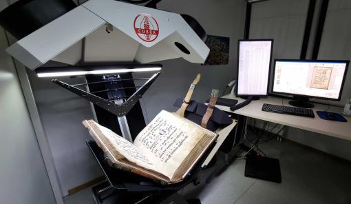 Cobra mit Digitalisierungsstation